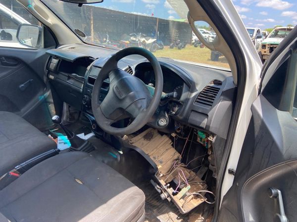 ~/upload/Lots/156391/AdditionalPhotos/qlgpt2x6dozos/WhatsApp Image 2025-10-22 at 12.48.09_9113cf80_t600x450.jpg